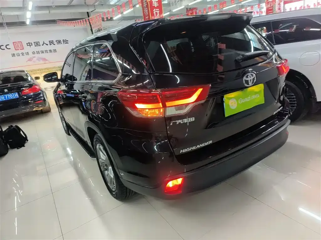 Toyota Highlander 2021 из CN, фото 10