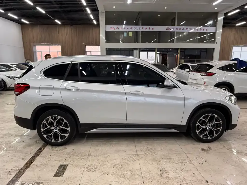 BMW X1 2022 из CN, фото 7