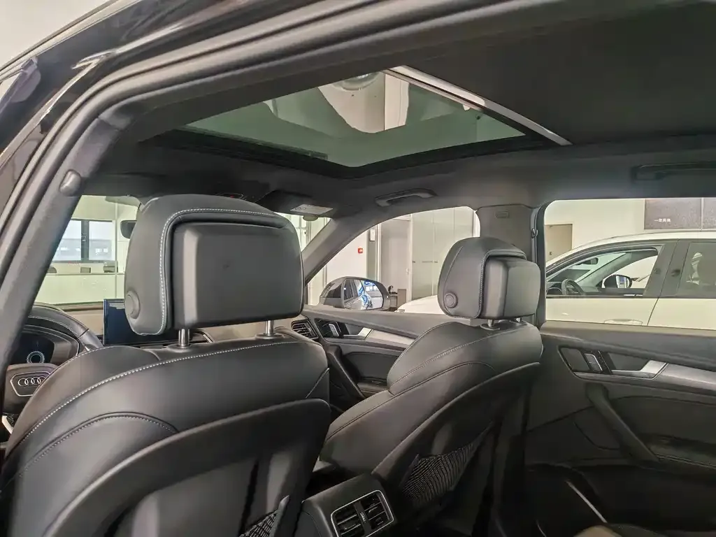 Audi Q5L 2025 из CN, фото 4