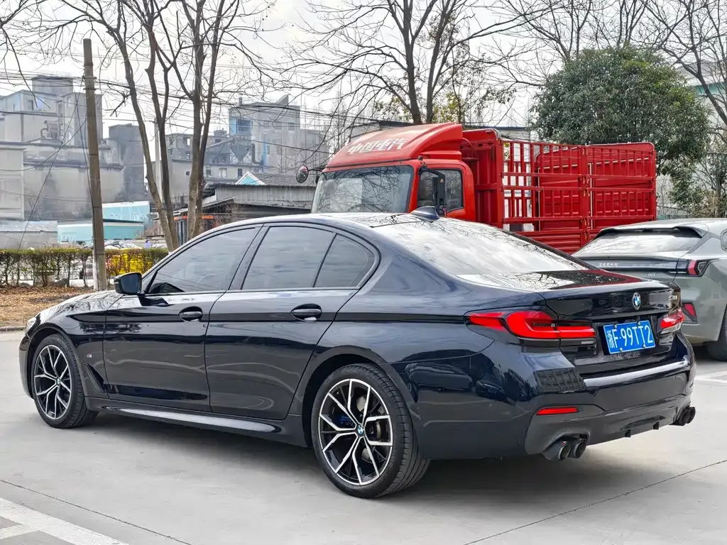 BMW 5 Series (Import) 2023 из CN, фото 9