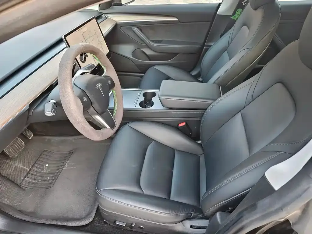 Tesla Model 3 2021 из CN, фото 2