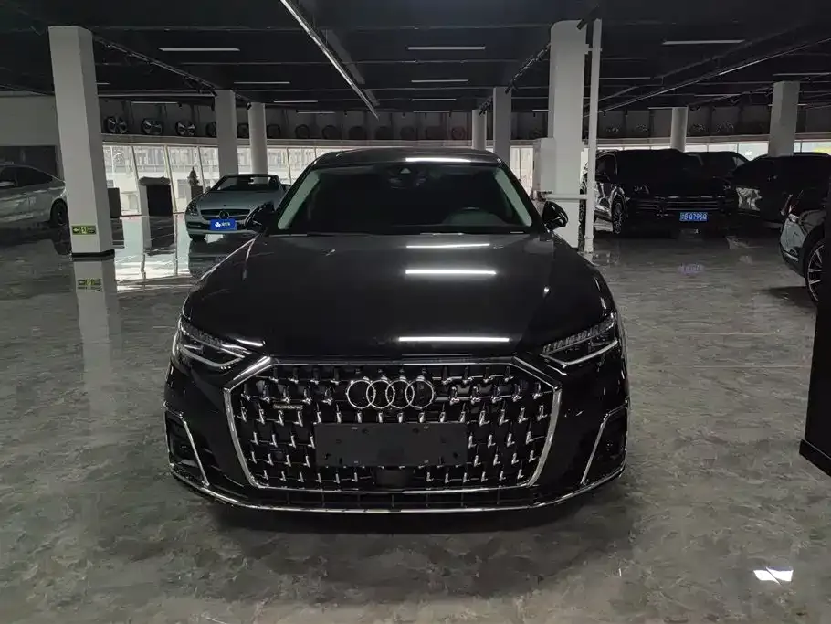 Audi A8 2024 из CN, фото 10