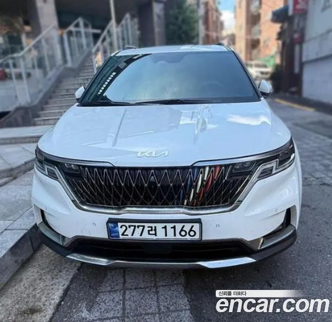 Kia Carnival 2023 из KR, фото 1