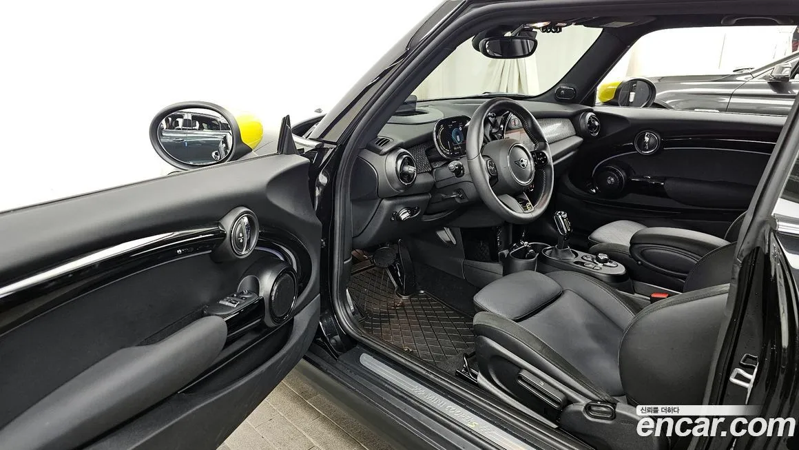 Mini Cooper 2024 из KR, фото 8