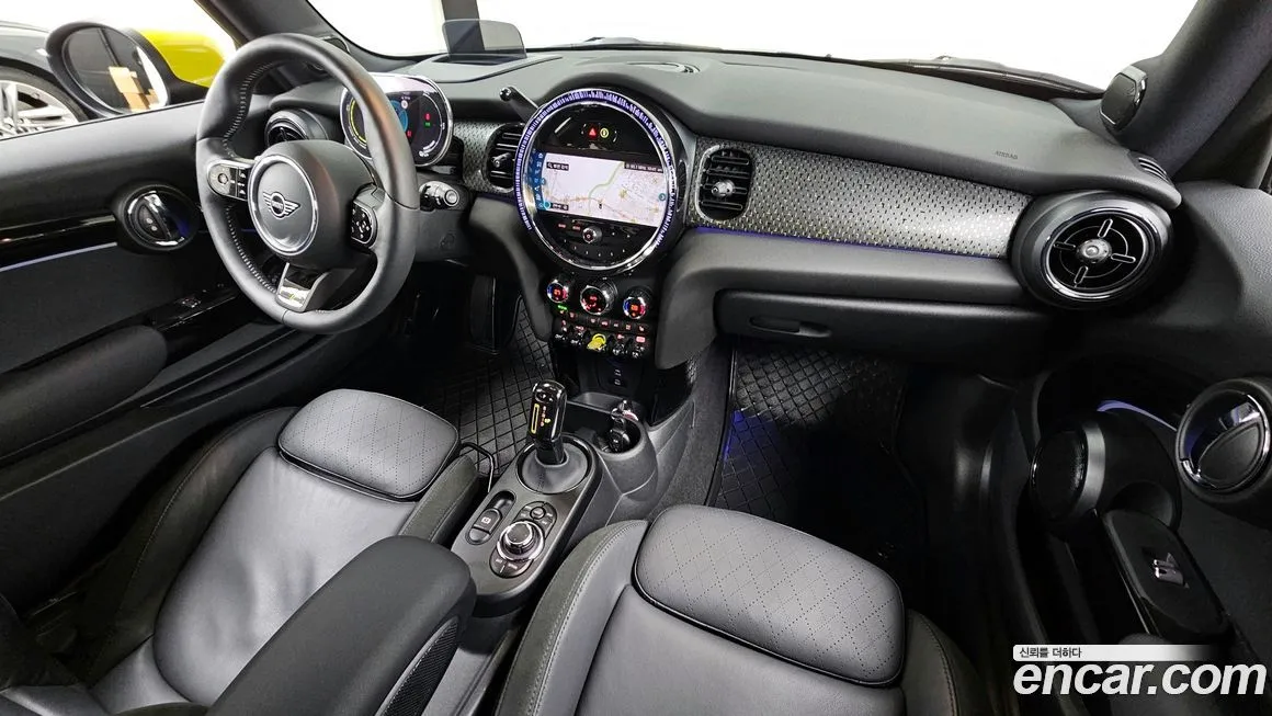 Mini Cooper 2024 из KR, фото 10