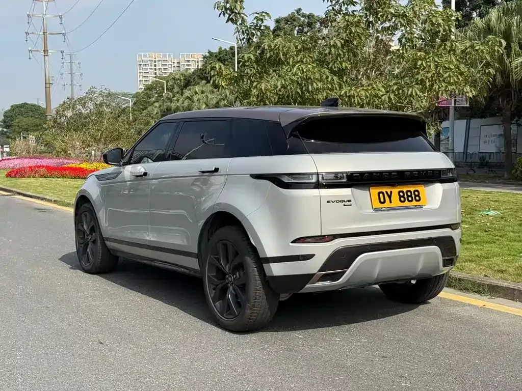 Land Rover Evoque — фото 8
