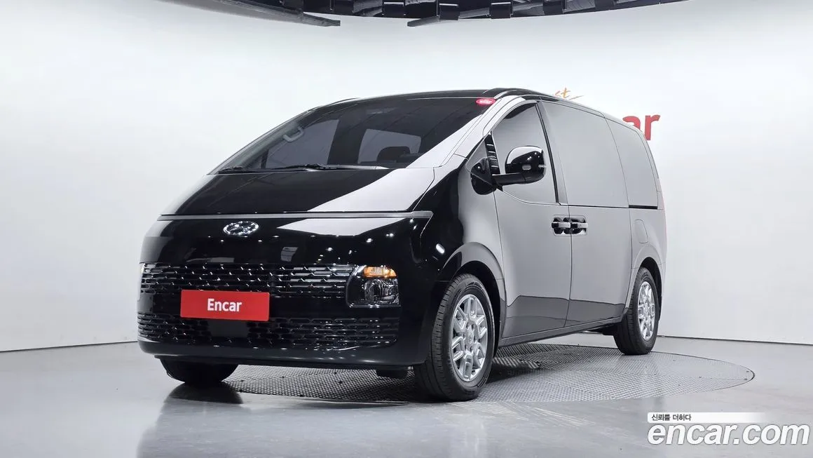 Hyundai Staria 2022 из KR, фото 1