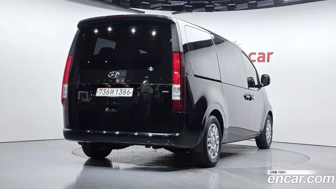 Hyundai Staria 2022 из KR, фото 3