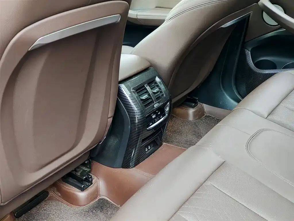BMW X3 2022 из CN, фото 2