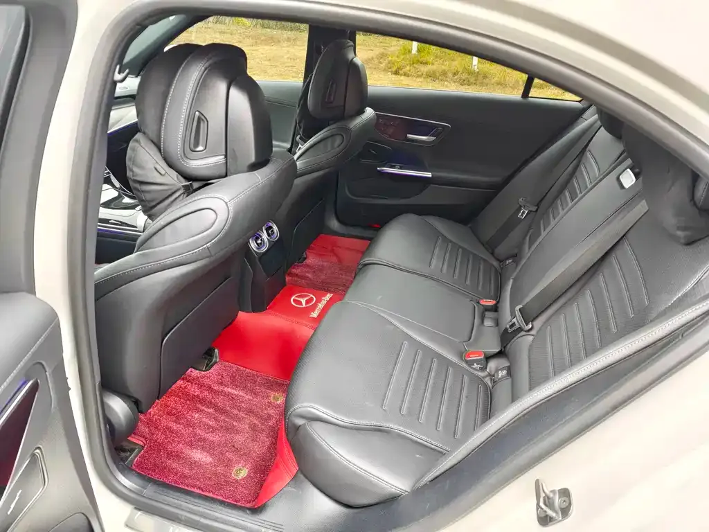 Mercedes-Benz C-Class 2025 из CN, фото 4