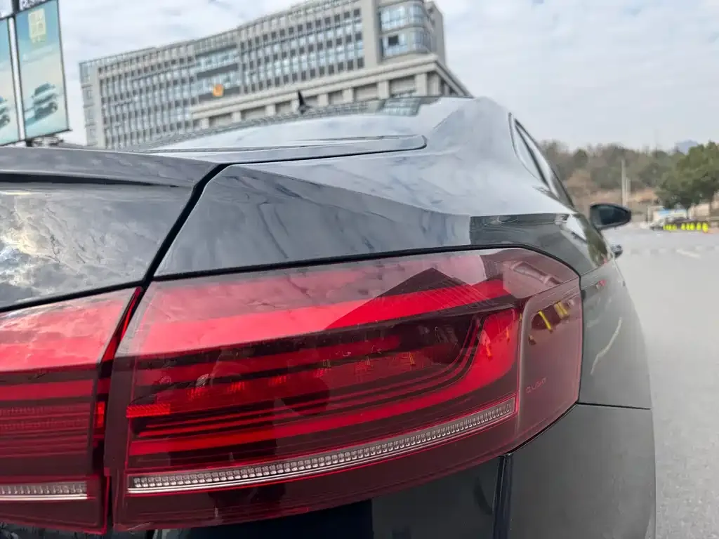 Volkswagen Passat 2022 из CN, фото 2