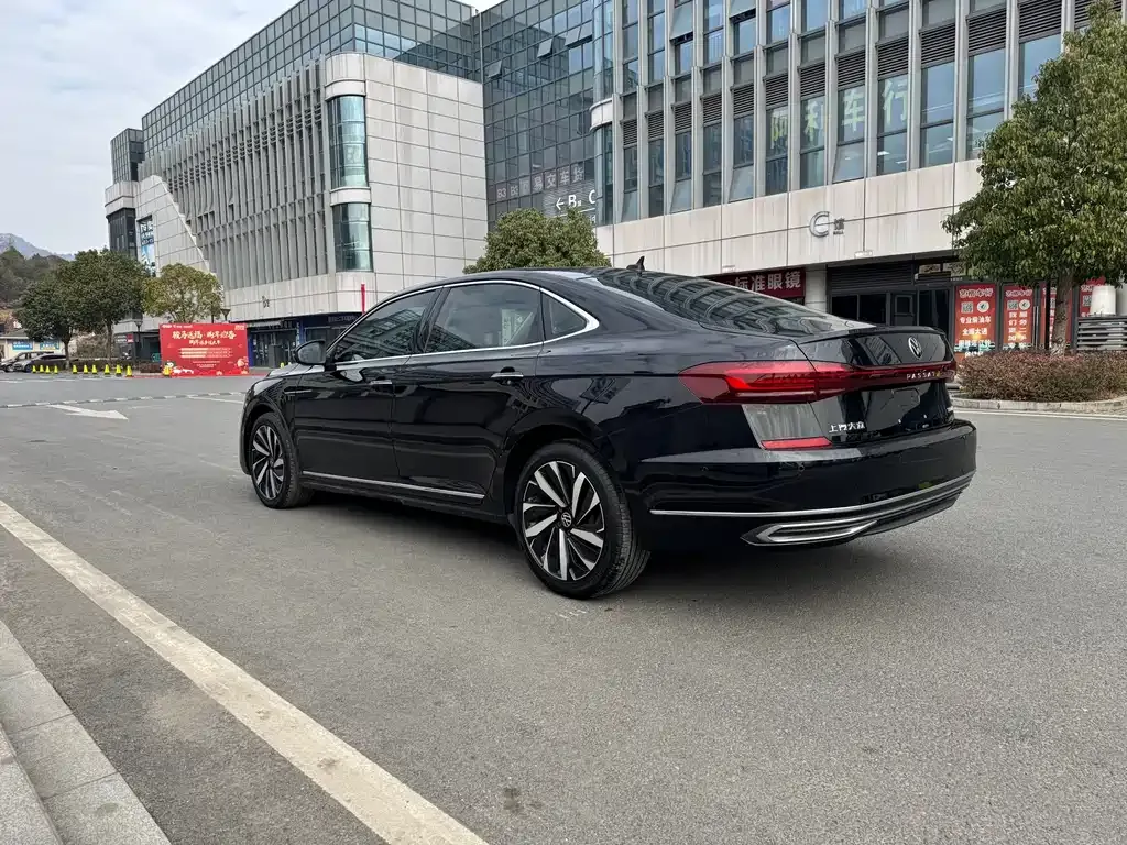 Volkswagen Passat 2022 из CN, фото 5