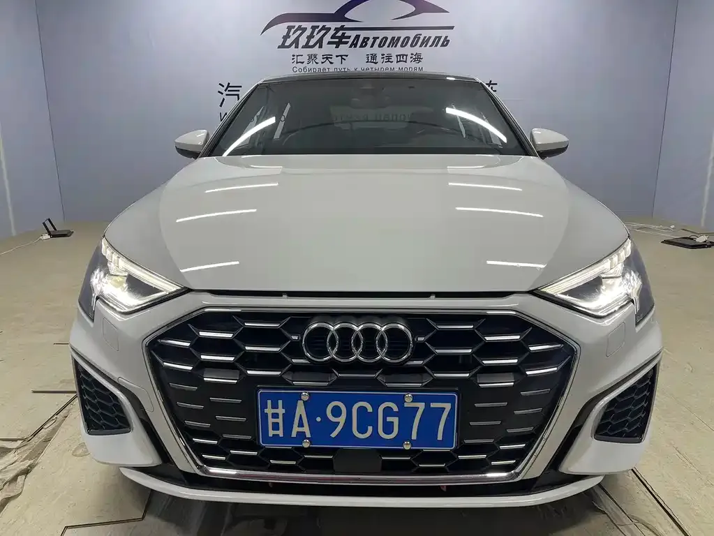 Audi A3 2023 из CN, фото 10
