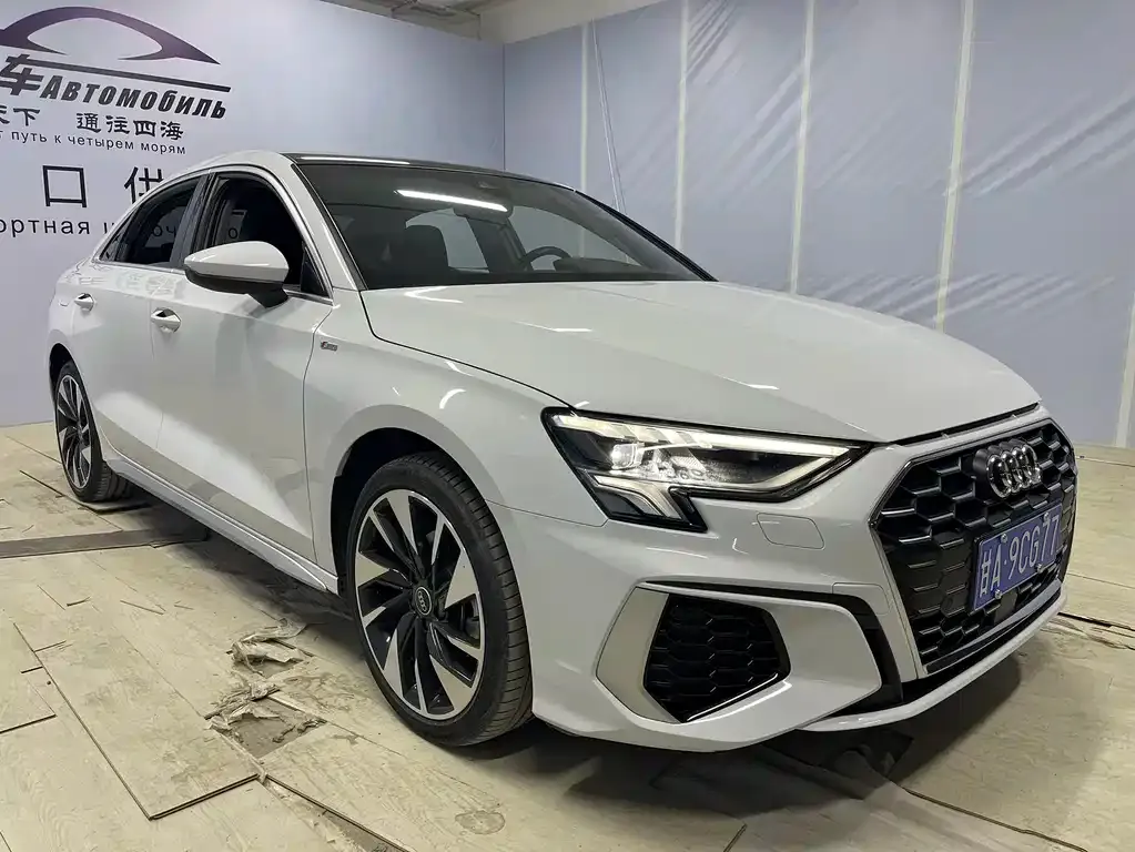 Audi A3 2023 из CN, фото 6