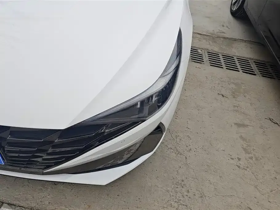 Hyundai Elantra 2022 из CN, фото 8