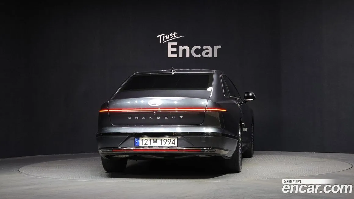 Hyundai Grandeur 2023 из KR, фото 3