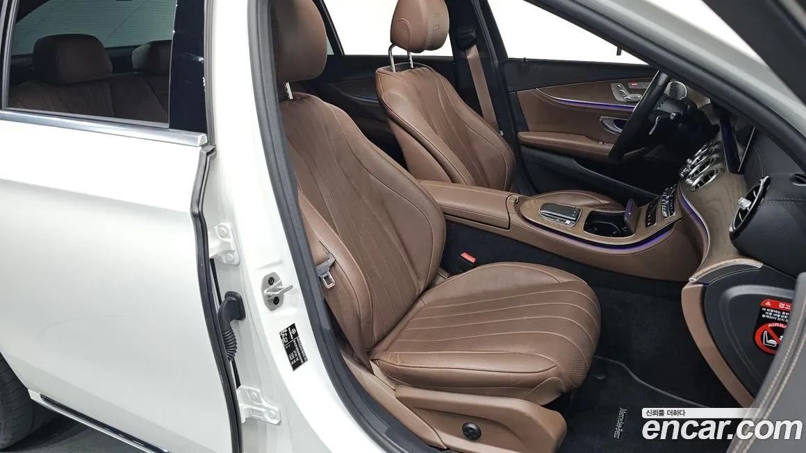 Mercedes-Benz E-Class 2022 из KR, фото 10