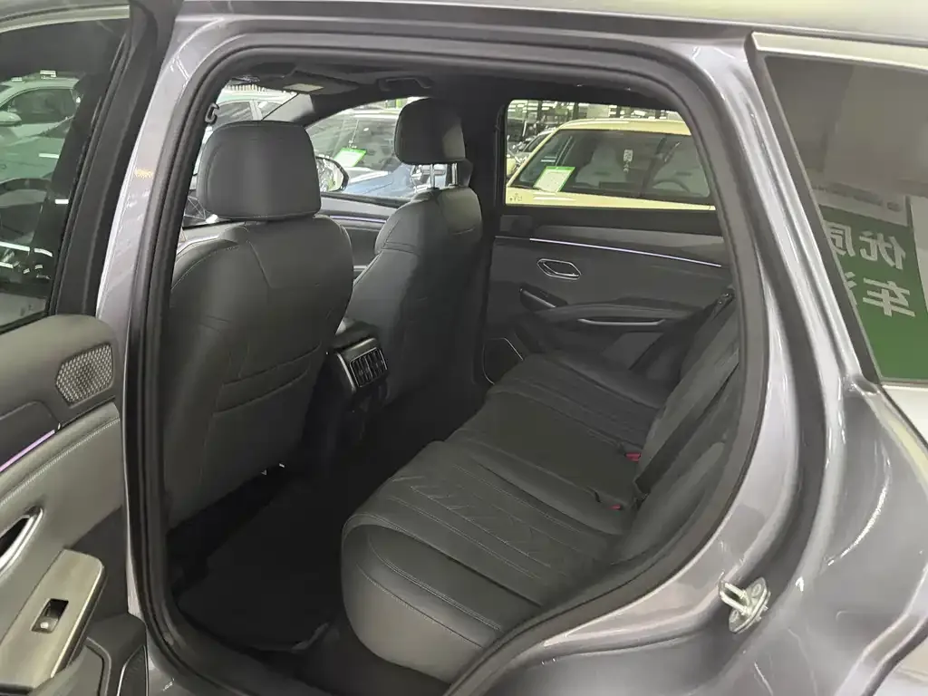BYD L DM-i 2025 из CN, фото 2