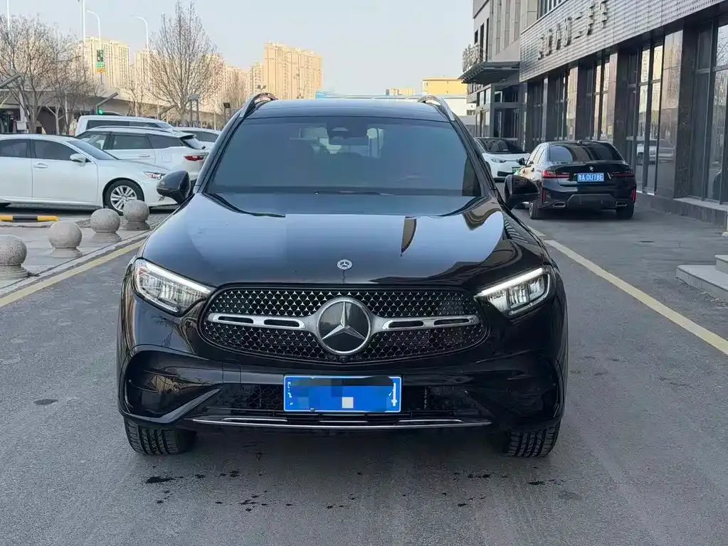 Mercedes-Benz GLC 2024 из CN, фото 3