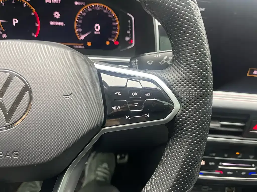 Volkswagen Tiguan X 2021 из CN, фото 10