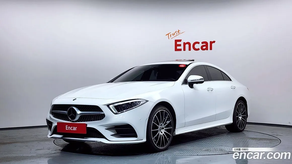 Mercedes-Benz CLS-Class — фото 1