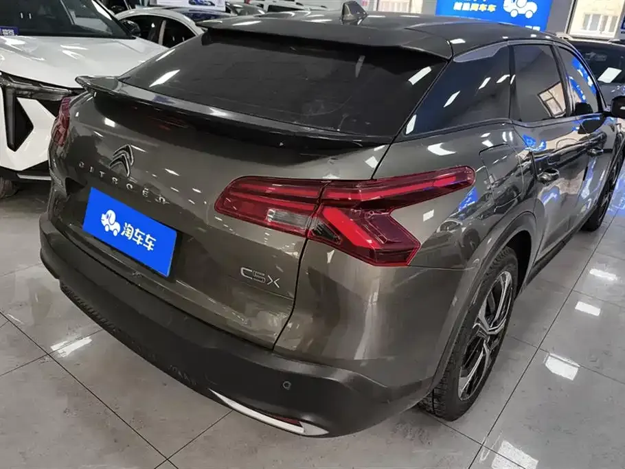 Citroen C5 X 2022 из CN, фото 3