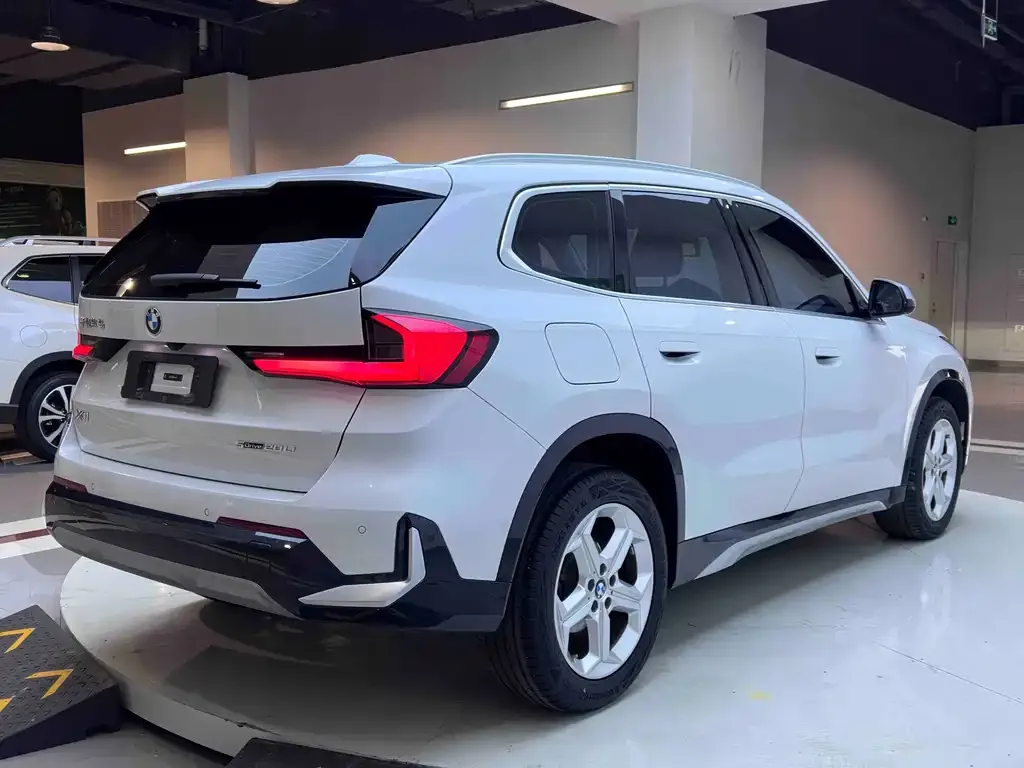 BMW X1 2023 из CN, фото 8