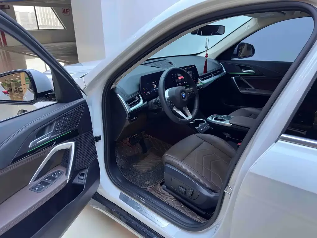 BMW X1 2023 из CN, фото 9