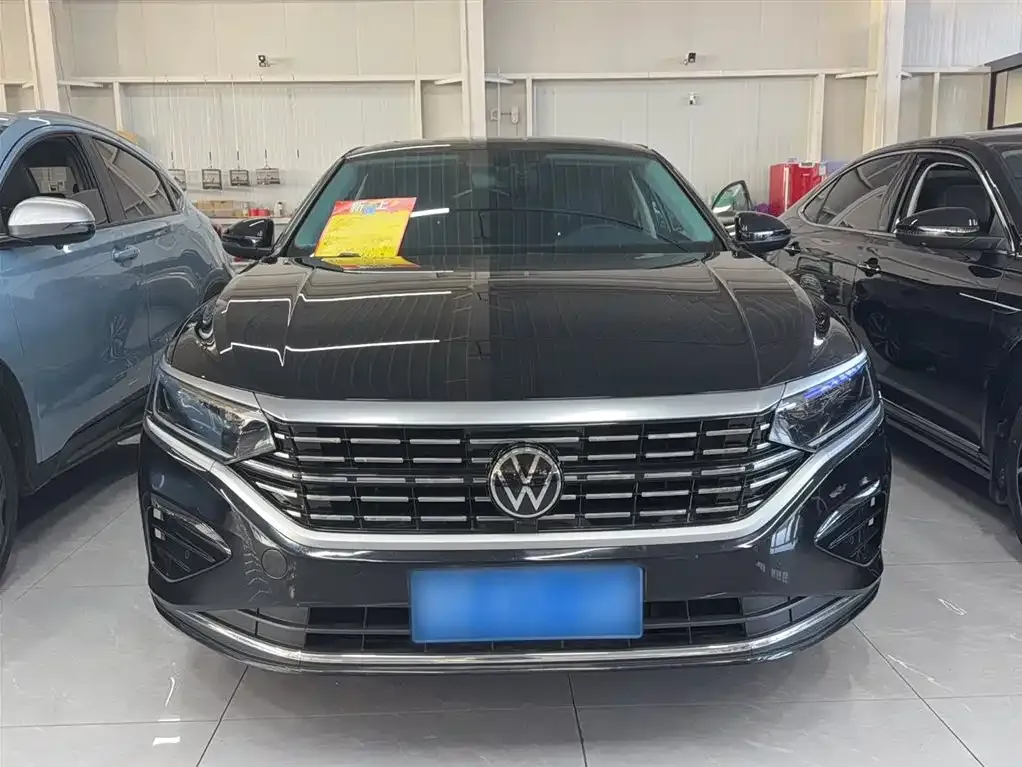 Volkswagen Passat 2023 из CN, фото 9