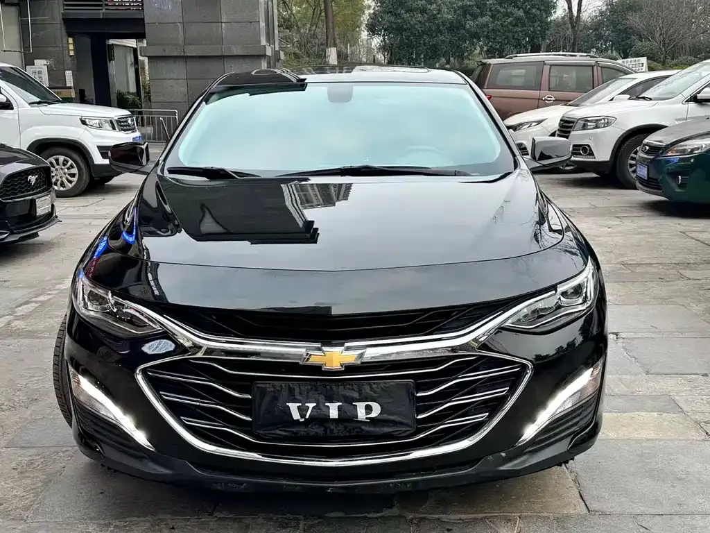 Chevrolet Malibu XL
