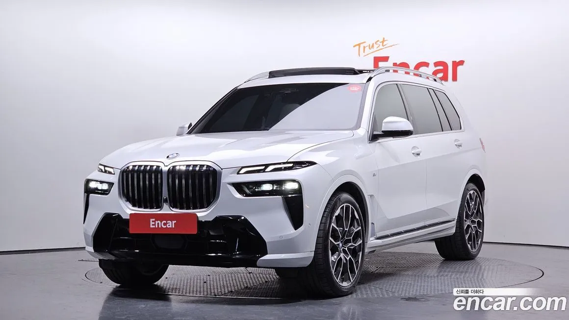 BMW X7 — фото 1