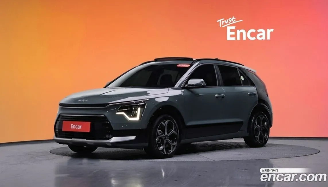 Kia Niro — фото 1