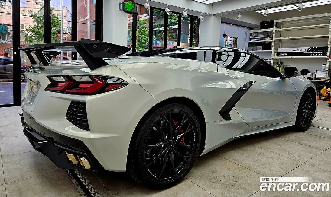 Chevrolet Corvette 2023 из KR, фото 10
