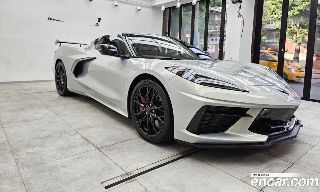 Chevrolet Corvette 2023 из KR, фото 8