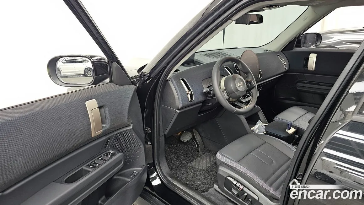 Mini Countryman 2025 из KR, фото 8