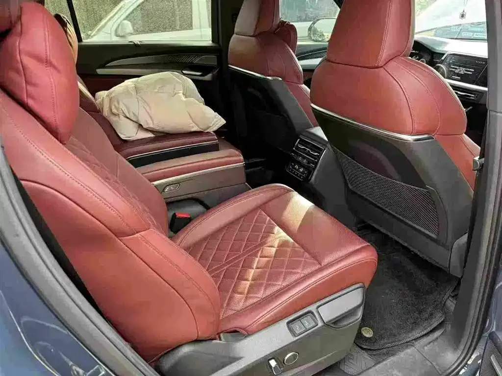Audi Q6 2022 из CN, фото 3