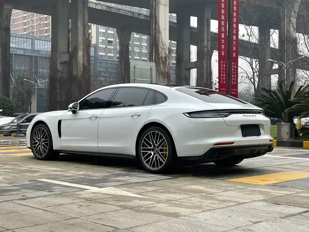 Porsche Panamera 2023 из CN, фото 4