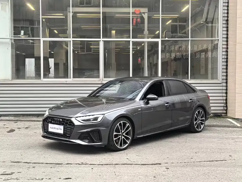 Audi A4L 2024 из CN, фото 1