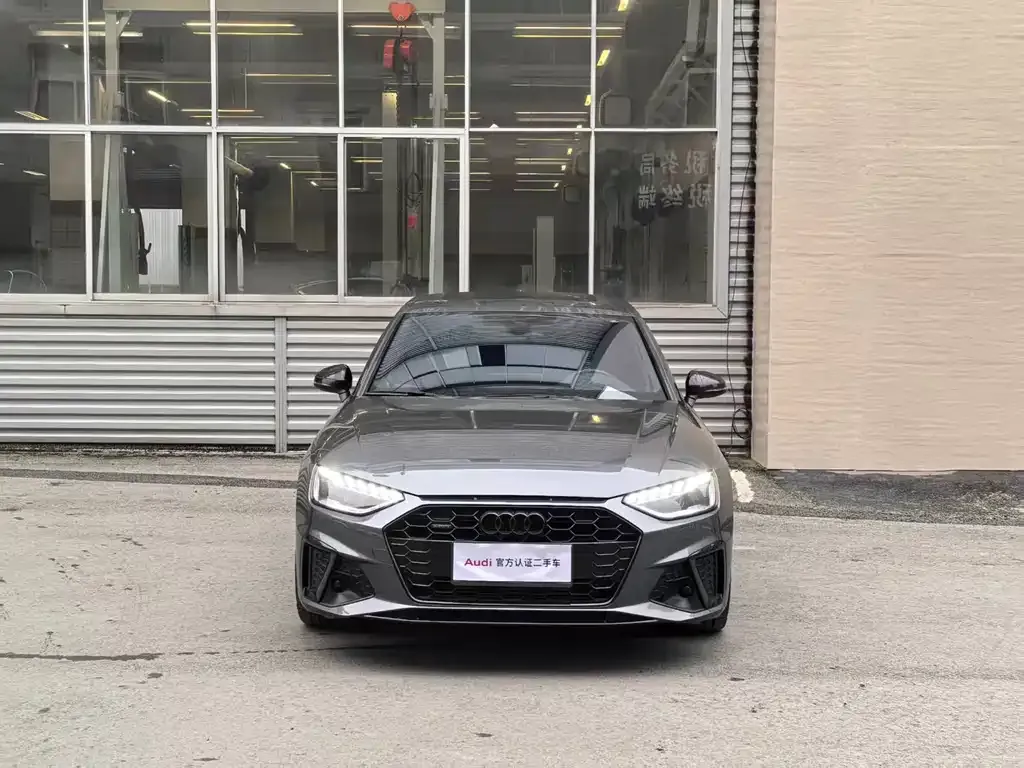 Audi A4L 2024 из CN, фото 3