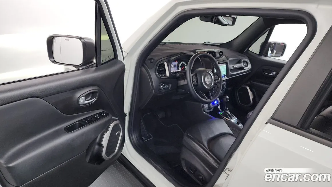 Jeep Renegade 2021 из KR, фото 4
