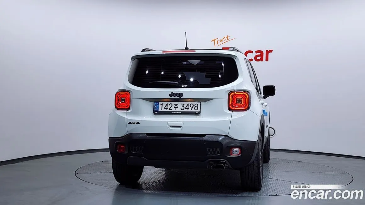 Jeep Renegade 2021 из KR, фото 7
