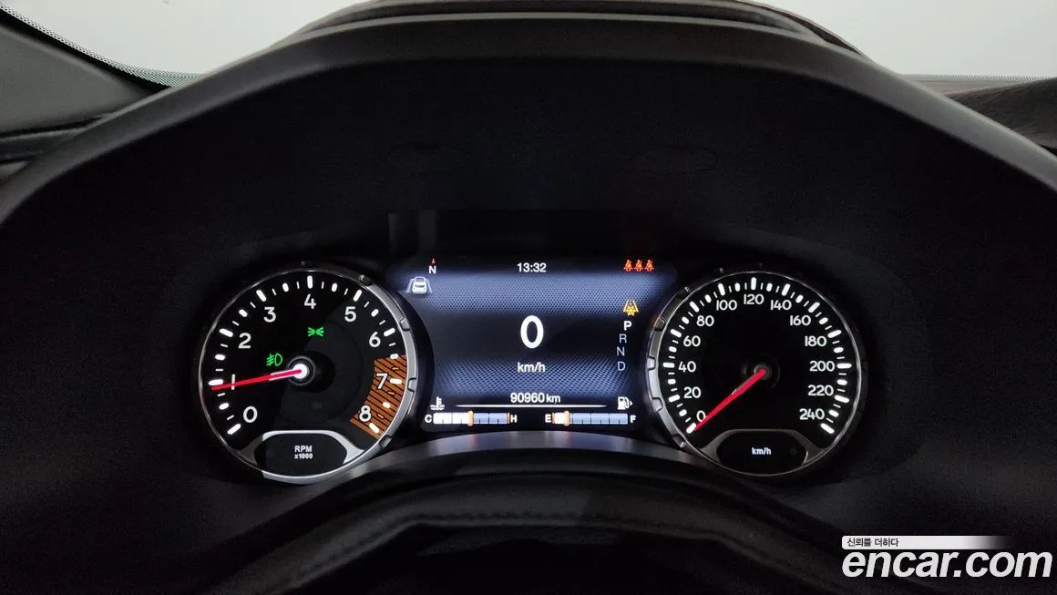 Jeep Renegade 2021 из KR, фото 8