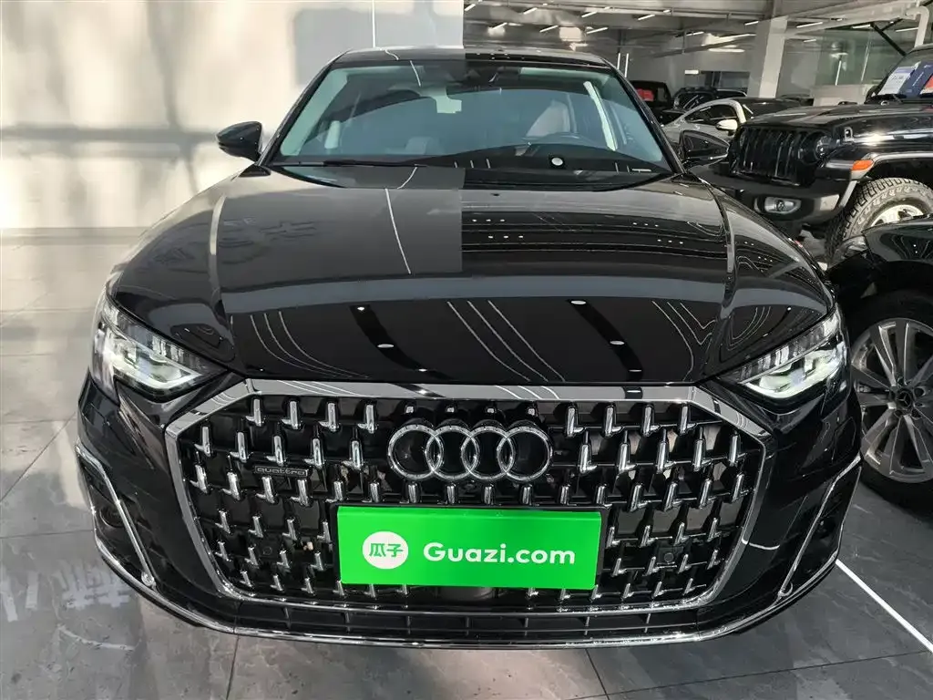 Audi A8 2023 из CN, фото 4