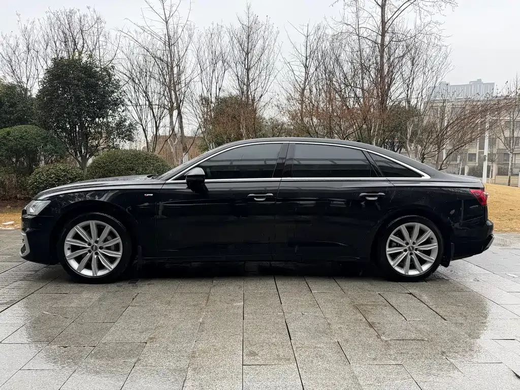 Audi A6L 2021 из CN, фото 10