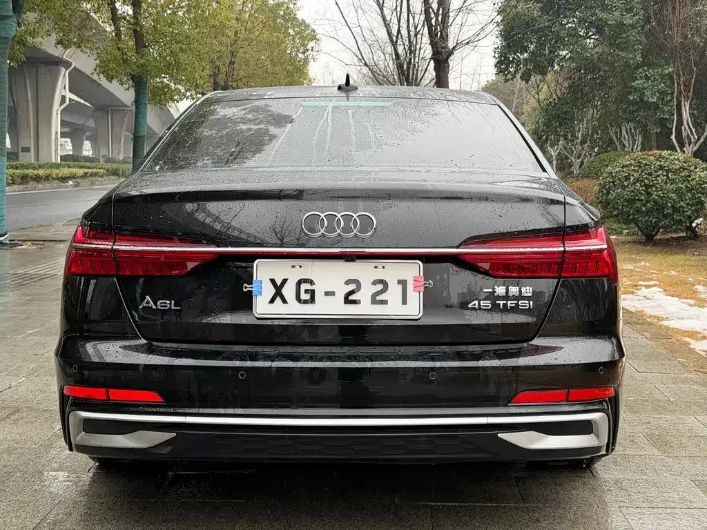 Audi A6L 2021 из CN, фото 5
