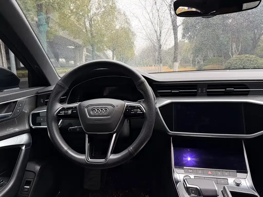 Audi A6L 2021 из CN, фото 9