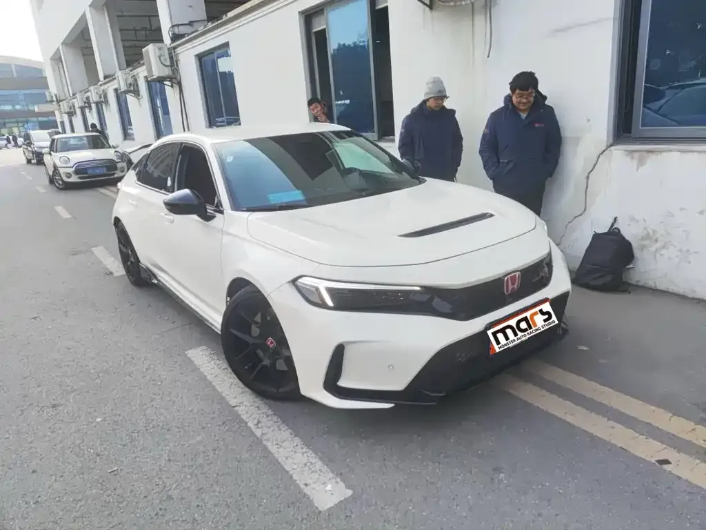 Honda Civic (Import) 2025 из CN, фото 4