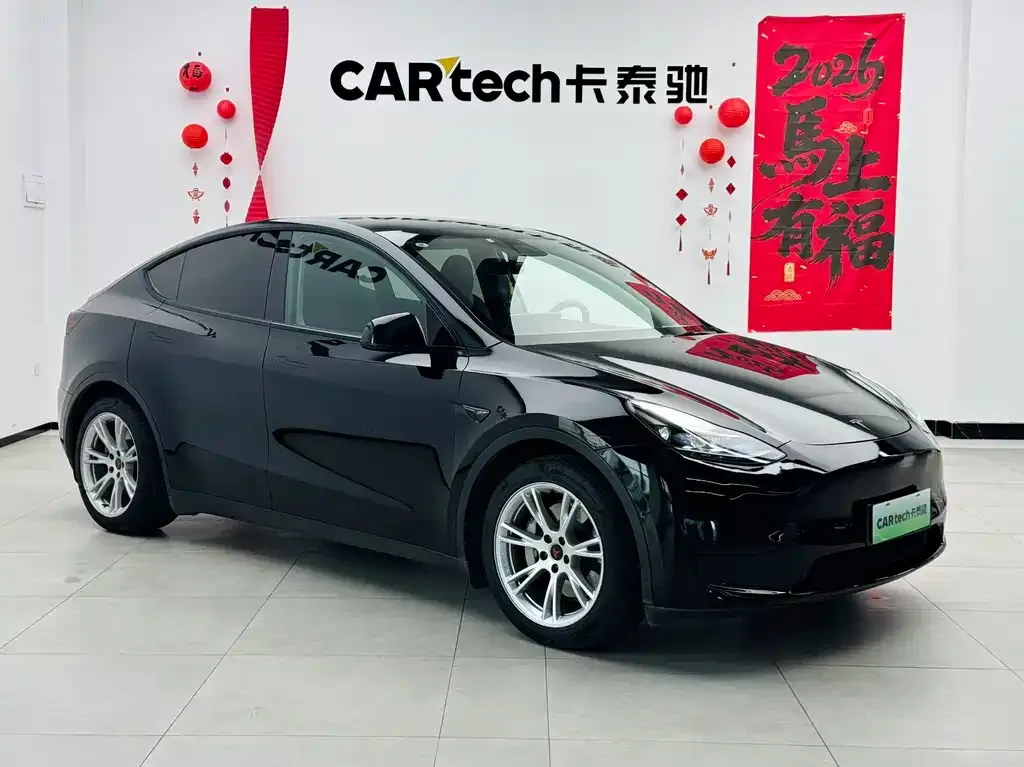 Tesla Model Y 2023 из CN, фото 1