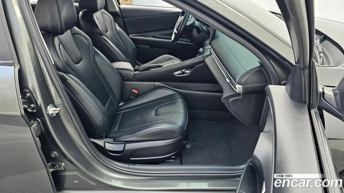 Hyundai AVANTE 2021 из KR, фото 8