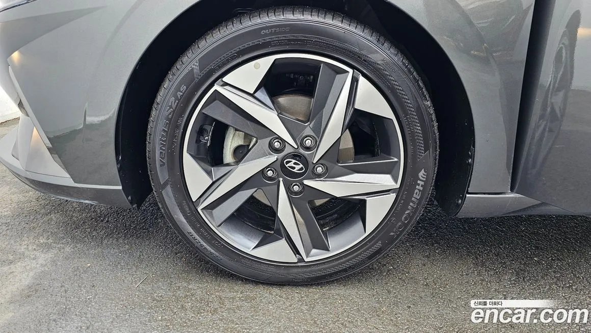 Hyundai AVANTE 2021 из KR, фото 3